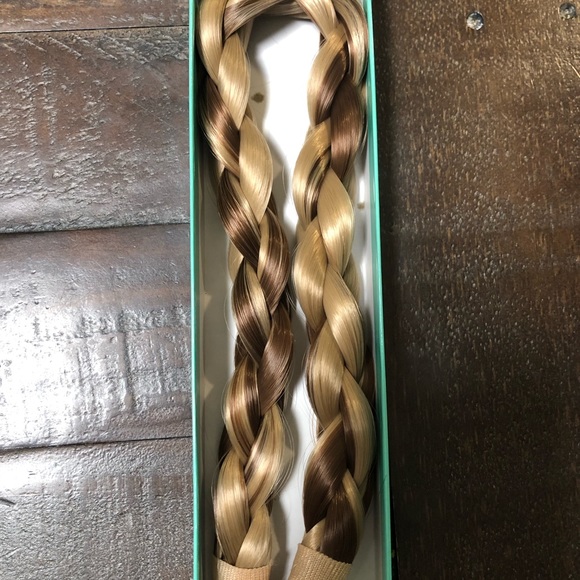 1 Madison braid. - Picture 4 of 7